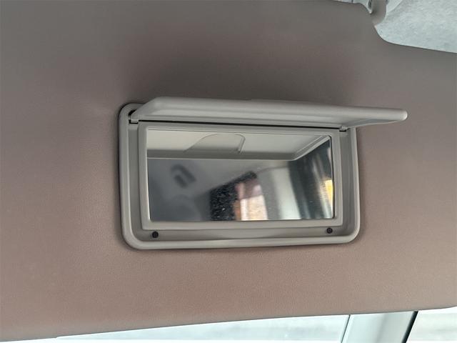 タンク カスタムＧ　Ｓ　４ＷＤ　バックカメラ　ナビ　フルセグＴＶ　両側電動スライドドア　オートクルーズコントロール　衝突被害軽減システム　アルミホイール　オートライト　ＬＥＤヘッドランプ　スマートキー　アイドリングストップ（46枚目）