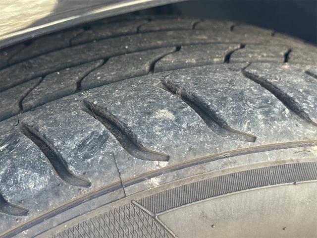ＳＬ ＳＬ３５０　オープンカー　左ハンドル　ナビ　クリアランスソナー　オートクルーズコントロール　オートライト　ＨＩＤ　ヘッドライトウォッシャー　ＡＴ　キーレスエントリー　電動格納ミラー　シートヒーター　アルミホイール（25枚目）