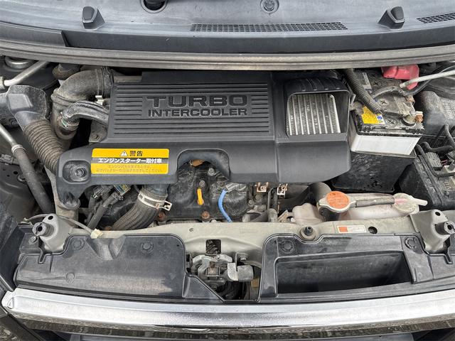 不具合等はエンジンルームで確認できる場合も多いです。コンディションのチェックや維持の面でとってもプラスです！