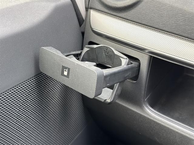 ご覧頂きまして誠に有難うございます！！是非ご来店して頂き、実際にご覧になって頂ければと思います。お客様からのご連絡をスタッフ一同、心よりお待ちしております