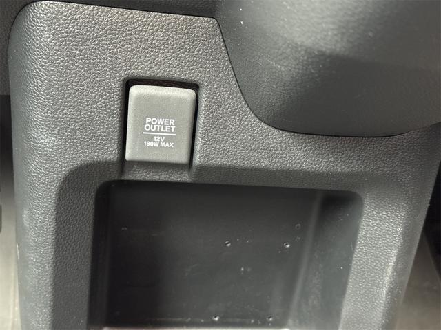 当店のお車をご覧いただきましてありがとうございます。お車についてのご質問やお見積りのご依頼、ご購入にあたってのご相談などお気軽にお問い合わせ下さい!