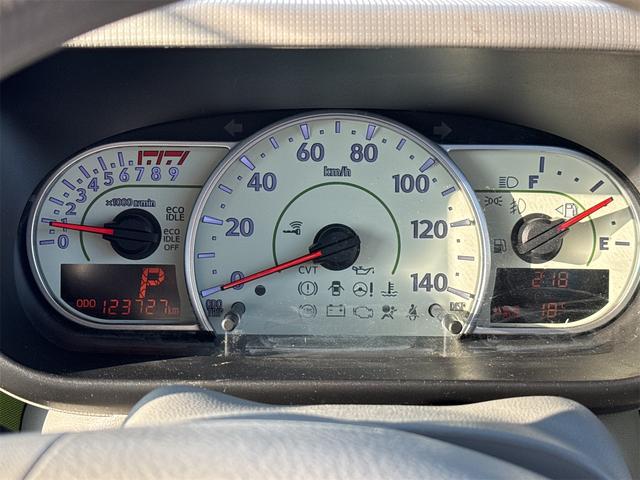 ムーヴコンテ Ｘ　４ＷＤ　ナビ　ＴＶ　スマートキー　アイドリングストップ　ベンチシート　ＣＶＴ　盗難防止システム　ＡＢＳ　ＣＤ　ＵＳＢ　アルミホイール　衝突安全ボディ　エアコン　パワーステアリング　パワーウィンドウ（7枚目）