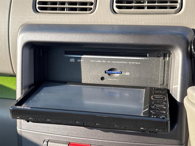 ムーヴコンテ Ｘ　４ＷＤ　ナビ　ＴＶ　スマートキー　アイドリングストップ　ベンチシート　ＣＶＴ　盗難防止システム　ＡＢＳ　ＣＤ　ＵＳＢ　アルミホイール　衝突安全ボディ　エアコン　パワーステアリング　パワーウィンドウ（11枚目）