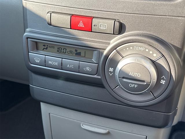 ムーヴコンテ Ｘ　４ＷＤ　ナビ　ＴＶ　スマートキー　アイドリングストップ　ベンチシート　ＣＶＴ　盗難防止システム　ＡＢＳ　ＣＤ　ＵＳＢ　アルミホイール　衝突安全ボディ　エアコン　パワーステアリング　パワーウィンドウ（12枚目）