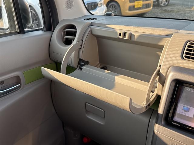 ムーヴコンテ Ｘ　４ＷＤ　ナビ　ＴＶ　スマートキー　アイドリングストップ　ベンチシート　ＣＶＴ　盗難防止システム　ＡＢＳ　ＣＤ　ＵＳＢ　アルミホイール　衝突安全ボディ　エアコン　パワーステアリング　パワーウィンドウ（17枚目）