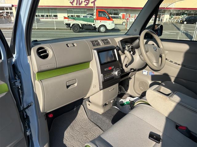 ムーヴコンテ Ｘ　４ＷＤ　ナビ　ＴＶ　スマートキー　アイドリングストップ　ベンチシート　ＣＶＴ　盗難防止システム　ＡＢＳ　ＣＤ　ＵＳＢ　アルミホイール　衝突安全ボディ　エアコン　パワーステアリング　パワーウィンドウ（45枚目）