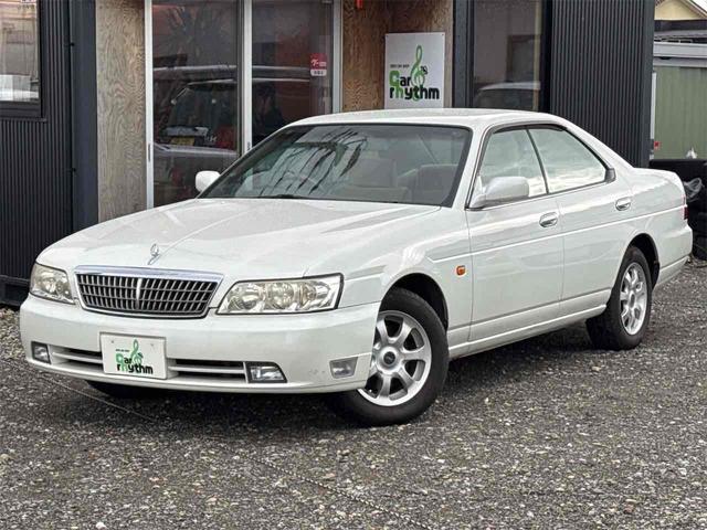 ローレル メダリスト　セレンシア　ＮＡＶＩエディション　フルノーマル車　タイミングベルト交換渡　オートライト　キーレスエントリー　電動格納ミラー　パワーシート　ＣＤ　ミュージックプレイヤー接続可　衝突安全ボディ　ＡＢＳ　エアコン　パワーステアリング（16枚目）