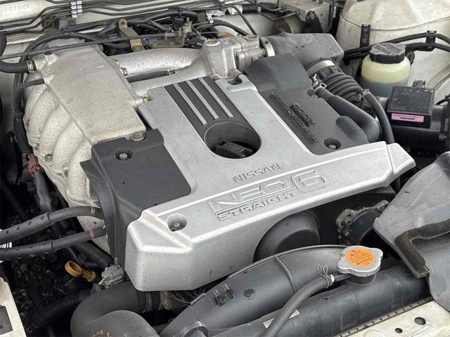 ローレル メダリスト　セレンシア　ＮＡＶＩエディション　フルノーマル車　タイミングベルト交換渡　オートライト　キーレスエントリー　電動格納ミラー　パワーシート　ＣＤ　ミュージックプレイヤー接続可　衝突安全ボディ　ＡＢＳ　エアコン　パワーステアリング（48枚目）