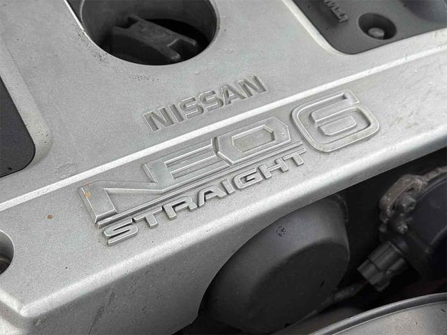 ローレル メダリスト　セレンシア　ＮＡＶＩエディション　フルノーマル車　タイミングベルト交換渡　オートライト　キーレスエントリー　電動格納ミラー　パワーシート　ＣＤ　ミュージックプレイヤー接続可　衝突安全ボディ　ＡＢＳ　エアコン　パワーステアリング（49枚目）