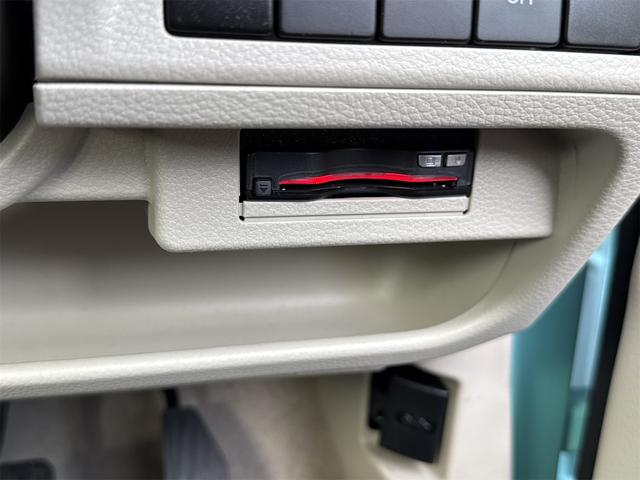 アルトラパン Ｘ　４ＷＤ　ＥＴＣ　全周囲カメラ　ナビ　ＴＶ　衝突被害軽減システム　オートライト　ＨＩＤ　スマートキー　アイドリングストップ　電動格納ミラー　シートヒーター　ベンチシート　ＣＶＴ　盗難防止システム　ＡＢＳ（15枚目）