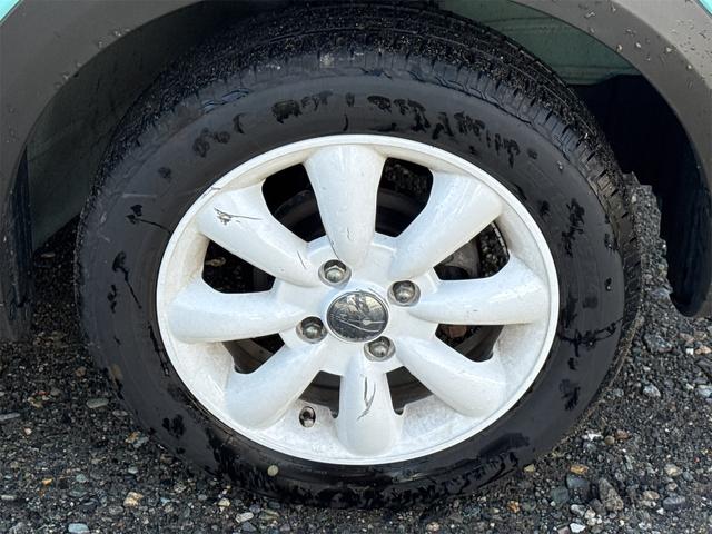 アルトラパン Ｘ　４ＷＤ　ＥＴＣ　全周囲カメラ　ナビ　ＴＶ　衝突被害軽減システム　オートライト　ＨＩＤ　スマートキー　アイドリングストップ　電動格納ミラー　シートヒーター　ベンチシート　ＣＶＴ　盗難防止システム　ＡＢＳ（25枚目）