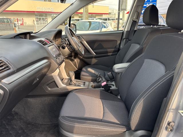 フォレスター 2.0i-L アイサイト 4WD ETC バックカメラ オートクルーズコントロール 衝突被害軽減システム ナビ TV オートライト HID アルミホイール スマートキー アイドリングストップ 電動格納ミラー シートヒーター(33枚目)