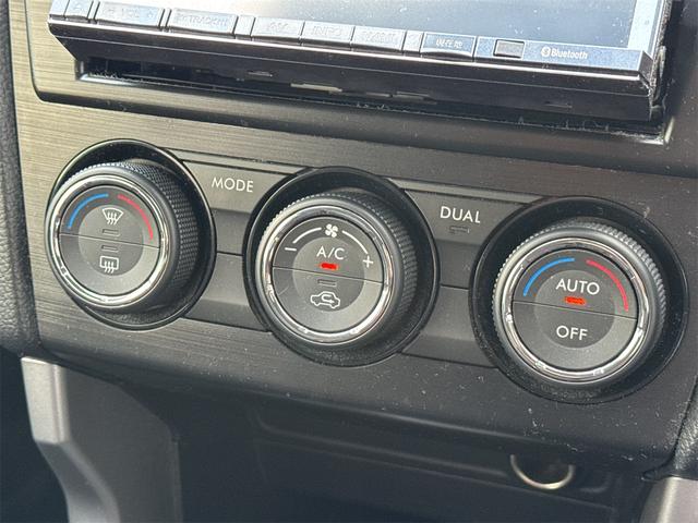 フォレスター 2.0i-L アイサイト 4WD ETC バックカメラ オートクルーズコントロール 衝突被害軽減システム ナビ TV オートライト HID アルミホイール スマートキー アイドリングストップ 電動格納ミラー シートヒーター(50枚目)