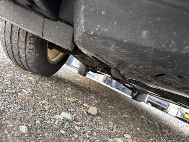 フォレスター 2.0i-L アイサイト 4WD ETC バックカメラ オートクルーズコントロール 衝突被害軽減システム ナビ TV オートライト HID アルミホイール スマートキー アイドリングストップ 電動格納ミラー シートヒーター(63枚目)