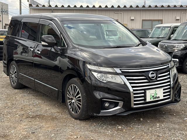 この度は当店のお車をご覧になっていただき、誠にありがとうございます。ぜひじっくりとご検討下さい。気軽にお問合せ・お見積りお待ちしております。