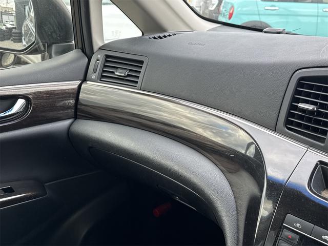 この度は当店のお車をご覧になっていただき、誠にありがとうございます。じっくり現車確認して頂けるよう、ご準備を致します！