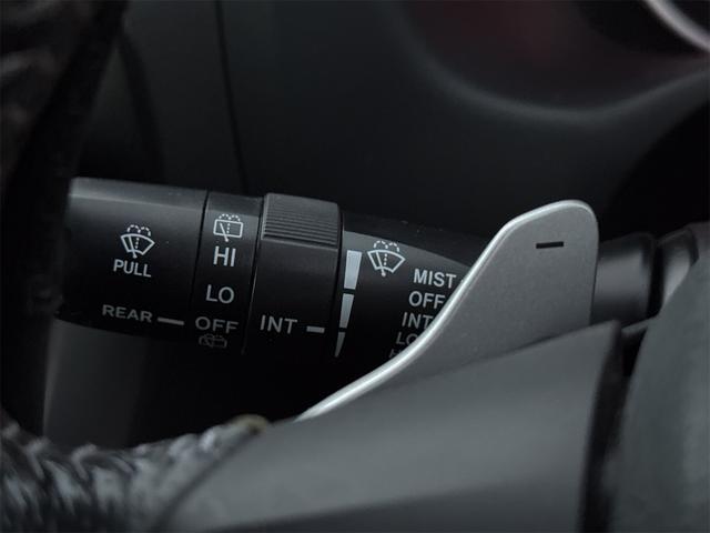 ウィッシュ １．８Ｓ　４ＷＤ　ドライブレコーダー　ＥＴＣ　バックカメラ　ナビ　ＴＶ　オートライト　ＨＩＤ　スマートキー　電動格納ミラー　３列シート　ＣＶＴ　アルミホイール　ＣＤ　ＤＶＤ再生　ミュージックプレイヤー接続可（8枚目）