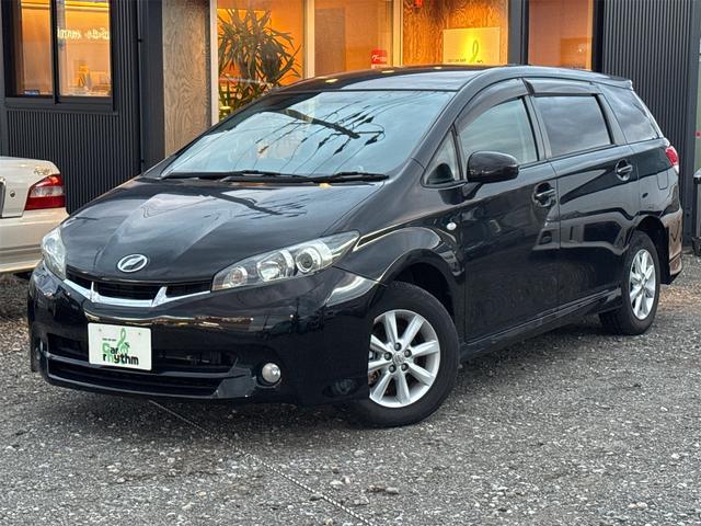 ウィッシュ １．８Ｓ　４ＷＤ　ドライブレコーダー　ＥＴＣ　バックカメラ　ナビ　ＴＶ　オートライト　ＨＩＤ　スマートキー　電動格納ミラー　３列シート　ＣＶＴ　アルミホイール　ＣＤ　ＤＶＤ再生　ミュージックプレイヤー接続可（12枚目）