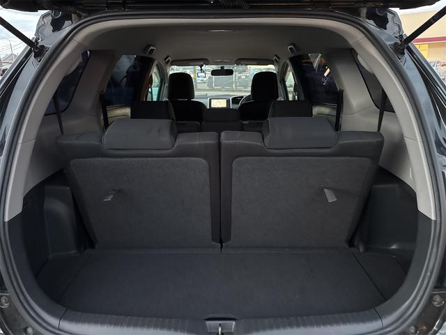 ウィッシュ １．８Ｓ　４ＷＤ　ドライブレコーダー　ＥＴＣ　バックカメラ　ナビ　ＴＶ　オートライト　ＨＩＤ　スマートキー　電動格納ミラー　３列シート　ＣＶＴ　アルミホイール　ＣＤ　ＤＶＤ再生　ミュージックプレイヤー接続可（19枚目）