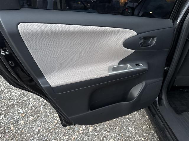 ウィッシュ １．８Ｓ　４ＷＤ　ドライブレコーダー　ＥＴＣ　バックカメラ　ナビ　ＴＶ　オートライト　ＨＩＤ　スマートキー　電動格納ミラー　３列シート　ＣＶＴ　アルミホイール　ＣＤ　ＤＶＤ再生　ミュージックプレイヤー接続可（31枚目）