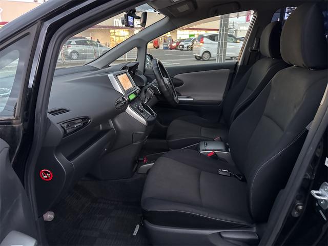 ウィッシュ １．８Ｓ　４ＷＤ　ドライブレコーダー　ＥＴＣ　バックカメラ　ナビ　ＴＶ　オートライト　ＨＩＤ　スマートキー　電動格納ミラー　３列シート　ＣＶＴ　アルミホイール　ＣＤ　ＤＶＤ再生　ミュージックプレイヤー接続可（33枚目）