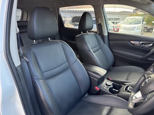 エクストレイル ２０Ｓ　Ｖセレクション　４ＷＤ　バックカメラ　クリアランスソナー　衝突被害軽減システム　ナビ　ＴＶ　オートライト　アルミホイール　スマートキー　アイドリングストップ　電動格納ミラー　シートヒーター　ＣＶＴ　盗難防止システム（40枚目）