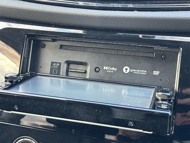 エクストレイル ２０Ｓ　Ｖセレクション　４ＷＤ　バックカメラ　クリアランスソナー　衝突被害軽減システム　ナビ　ＴＶ　オートライト　アルミホイール　スマートキー　アイドリングストップ　電動格納ミラー　シートヒーター　ＣＶＴ　盗難防止システム（52枚目）