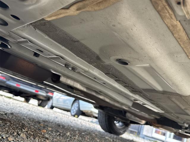 エクストレイル ２０Ｓ　Ｖセレクション　４ＷＤ　バックカメラ　クリアランスソナー　衝突被害軽減システム　ナビ　ＴＶ　オートライト　アルミホイール　スマートキー　アイドリングストップ　電動格納ミラー　シートヒーター　ＣＶＴ　盗難防止システム（61枚目）