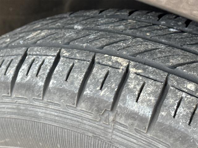 モコ ドルチェＸ　ＦＯＵＲ　４ＷＤ　バックカメラ　ナビ　ＴＶ　オートライト　ＨＩＤ　スマートキー　アイドリングストップ　電動格納ミラー　シートヒーター　ベンチシート　ＣＶＴ　盗難防止システム　ＡＢＳ　ＣＤ　ＵＳＢ　アルミホイール（30枚目）