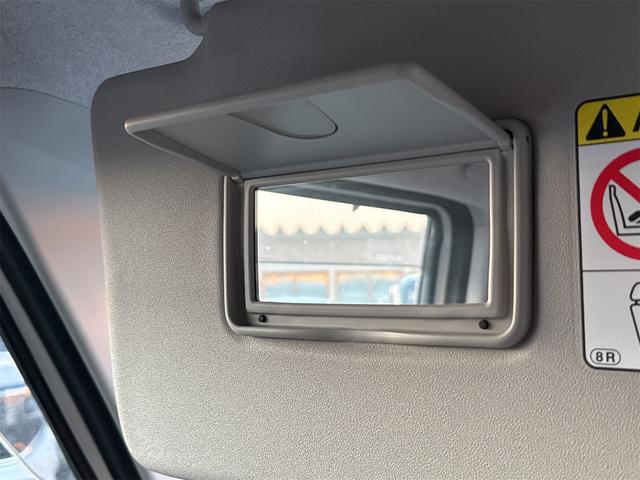 ムーヴキャンバス Gメイクアップリミテッド SAIII 4WD バックカメラ 両側電動スライドドア ナビ TV クリアランスソナー 衝突被害軽減システム オートマチックハイビーム オートライト スマートキー アイドリングストップ 電動格納ミラー(51枚目)