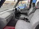 ２０００　４ＷＤ　ワンオーナー車　ヘッドライトウォッシャー　アルミホイール　５速マニュアル　純正カセットデッキ　エアコン　パワーウィンドウ　ルーフレール　下廻防錆塗装済（34枚目）