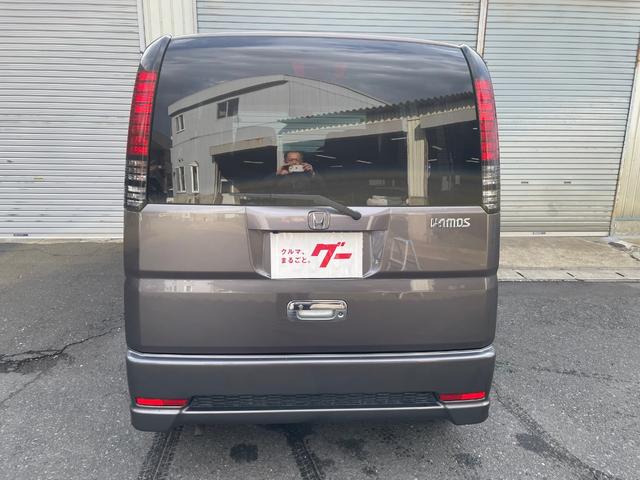 車両の状態や装備の内容など気になる箇所はご連絡下さい。無料お問い合わせ番号　００７８−６０４３−６９０２