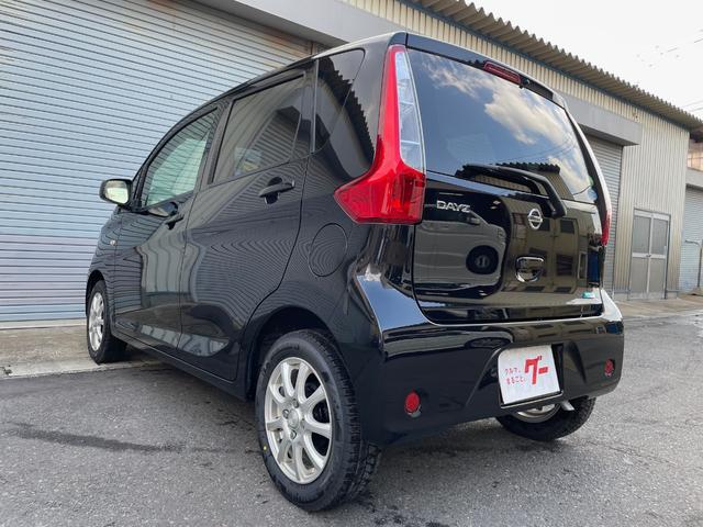 デイズ S ナビ/フルセグTV ETC アイドリングストップ シートヒーター キーレス 新品スタットレスタイヤ 14インチアルミホイール ベンチシート(11枚目)