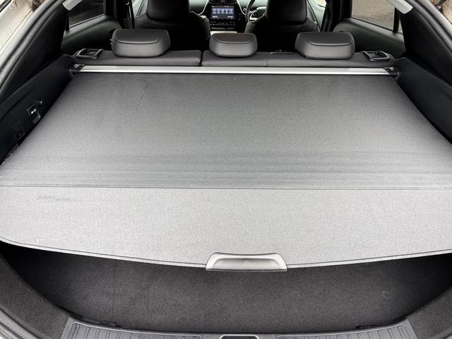 プリウス Ａプレミアム　ツーリングセレクション　保証１年　修復無　走行９．６万ｋ　４ＷＤ　９インチＳＤナビ　Ｂｌｕｅｔｏｏｔｈ　ＴＶ　バックカメラ　ドラレコ　ＥＴＣ　業者内装クリーニング　スマートキー　中部仕入サビ無　シートヒーター　革パワーシート（54枚目）