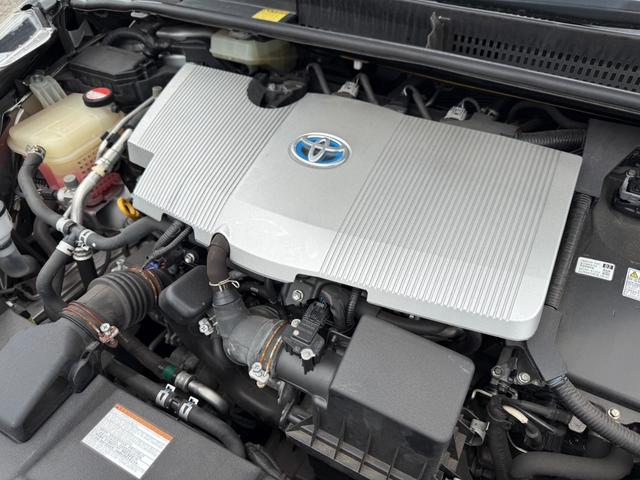 プリウス Ａプレミアム　ツーリングセレクション　保証１年　修復無　走行９．６万ｋ　４ＷＤ　９インチＳＤナビ　Ｂｌｕｅｔｏｏｔｈ　ＴＶ　バックカメラ　ドラレコ　ＥＴＣ　業者内装クリーニング　スマートキー　中部仕入サビ無　シートヒーター　革パワーシート（62枚目）