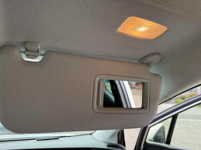 プリウス Ａ　保証１年　修復歴無　定期点検記録簿　ＳＤナビ　Ｂｌｕｅｔｏｏｔｈ　ＴＶ　バックカメラ　ＥＴＣ　業者内装クリーニング　全方位カメラ　スマートキー　リチウムイオンＨＶ　２０２３年ヨコハマ夏タイヤ　ドラレコ（37枚目）
