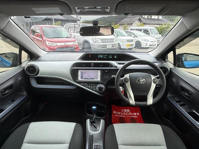 アクア Ｓ　保証１年　修復無　走行４．９万ｋ　ディーラー点検車　ＳＤナビ　Ｂｌｕｅｔｏｏｔｈ　ワンセグ　バックカメラ　寒冷地仕様　車両取説　業者内装クリーニング　スマートキー２個　２０２３年製グッドイヤー夏タイヤ（17枚目）