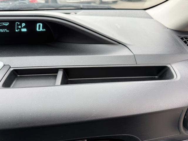 アクア Ｓ　保証１年　修復無　走行４．９万ｋ　ディーラー点検車　ＳＤナビ　Ｂｌｕｅｔｏｏｔｈ　ワンセグ　バックカメラ　寒冷地仕様　車両取説　業者内装クリーニング　スマートキー２個　２０２３年製グッドイヤー夏タイヤ（34枚目）