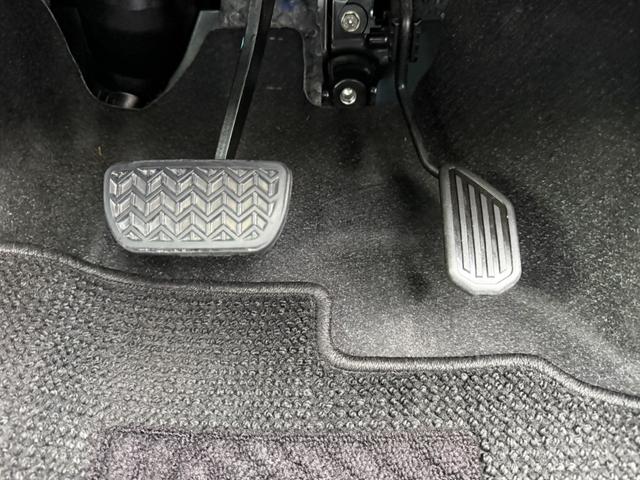 アクア Ｓ　保証１年　修復無　走行４．９万ｋ　ディーラー点検車　ＳＤナビ　Ｂｌｕｅｔｏｏｔｈ　ワンセグ　バックカメラ　寒冷地仕様　車両取説　業者内装クリーニング　スマートキー２個　２０２３年製グッドイヤー夏タイヤ（46枚目）
