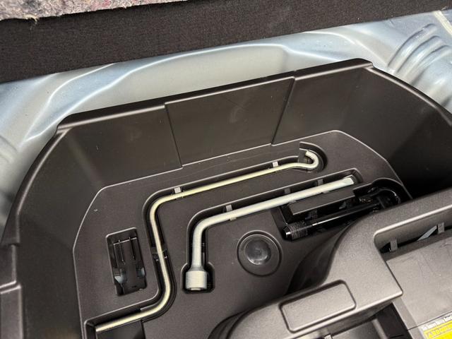 アクア Ｓ　保証１年　修復無　走行４．９万ｋ　ディーラー点検車　ＳＤナビ　Ｂｌｕｅｔｏｏｔｈ　ワンセグ　バックカメラ　寒冷地仕様　車両取説　業者内装クリーニング　スマートキー２個　２０２３年製グッドイヤー夏タイヤ（58枚目）