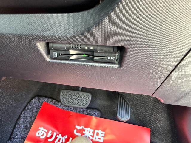 アクア Ｓ　保証１年　走行２．７万キロ　寒冷地仕様　９インチＳＤナビ　Ｂｌｕｅｔｏｏｔｈ　フルセグＴＶ　バックカメラ　ＥＴＣ　車両取説　業者内装クリーニング　スマートキー２個　１オーナー　ブリヂストン夏タイヤ（33枚目）