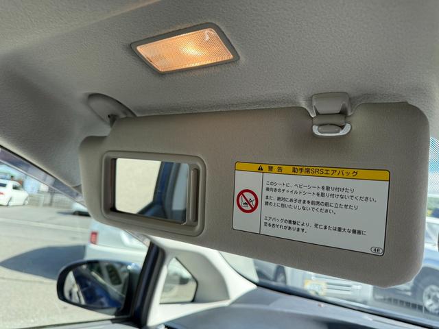 プリウス Ｓ　保証１年　修復歴無し　走行１．８万ｋ　ディーラー点検車　ＨＤＤナビ　Ｂｌｕｅｔｏｏｔｈ　ワンセグＴＶ　車両取説　業者内装クリーニング　スマートキー２個　関東仕入れ　ヨコハマ夏タイヤ　１オーナー（37枚目）