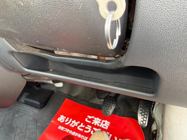 ハイゼットカーゴ スペシャル　保証１年　修復歴無　四駆　ディーラー点検車　純正オーディオ　集中ロック　軽貨物　４ナンバー　黒ナンバー可　両側スライド　車両取説　４ＡＴ　４ＷＤ　２０２４年製グッドイヤー夏タイヤ　ライトレベライザー（30枚目）