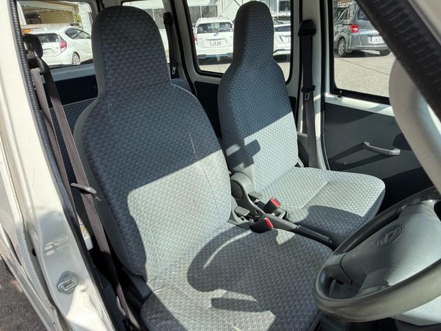 ハイゼットカーゴ スペシャル　保証１年　修復歴無　四駆　ディーラー点検車　純正オーディオ　集中ロック　軽貨物　４ナンバー　黒ナンバー可　両側スライド　車両取説　４ＡＴ　４ＷＤ　２０２４年製グッドイヤー夏タイヤ　ライトレベライザー（43枚目）