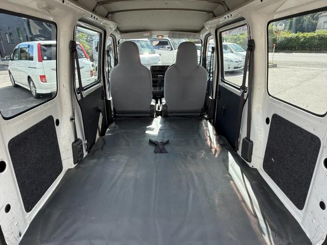 ハイゼットカーゴ スペシャル　保証１年　修復歴無　四駆　ディーラー点検車　純正オーディオ　集中ロック　軽貨物　４ナンバー　黒ナンバー可　両側スライド　車両取説　４ＡＴ　４ＷＤ　２０２４年製グッドイヤー夏タイヤ　ライトレベライザー（56枚目）