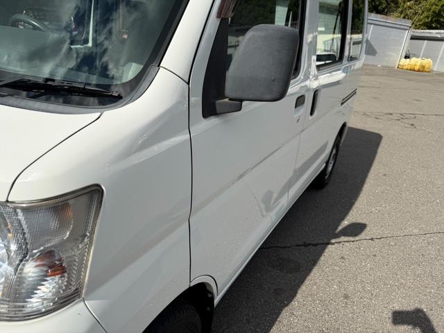 ハイゼットカーゴ スペシャル　保証１年　修復歴無　四駆　ディーラー点検車　純正オーディオ　集中ロック　軽貨物　４ナンバー　黒ナンバー可　両側スライド　車両取説　４ＡＴ　４ＷＤ　２０２４年製グッドイヤー夏タイヤ　ライトレベライザー（70枚目）