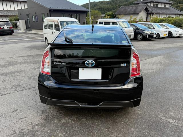 プリウス Ｓ　保証１年　修復歴無　ディーラー点検車　純正ＯＰフルエアロ　寒冷地仕様　ＳＤナビ　フルセグ　Ｂｌｕｅｔｏｏｔｈ　バックカメラ　ＥＴＣ　エンジンスターター　スマートキー２個　ドラレコ　ブリヂストン夏タイヤ（15枚目）