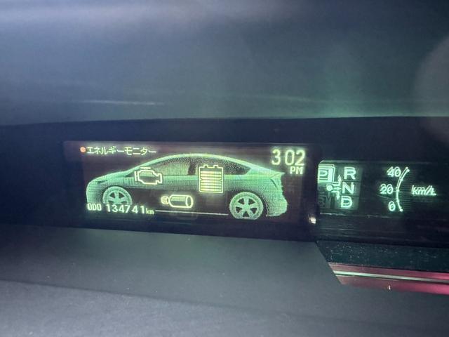 プリウス Ｓ　保証１年　修復歴無　ディーラー点検車　純正ＯＰフルエアロ　寒冷地仕様　ＳＤナビ　フルセグ　Ｂｌｕｅｔｏｏｔｈ　バックカメラ　ＥＴＣ　エンジンスターター　スマートキー２個　ドラレコ　ブリヂストン夏タイヤ（19枚目）