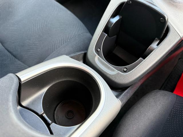 プリウス Ｓ　保証１年　修復歴無　ディーラー点検車　純正ＯＰフルエアロ　寒冷地仕様　ＳＤナビ　フルセグ　Ｂｌｕｅｔｏｏｔｈ　バックカメラ　ＥＴＣ　エンジンスターター　スマートキー２個　ドラレコ　ブリヂストン夏タイヤ（35枚目）