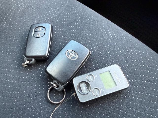 プリウス Ｓ　保証１年　修復歴無　ディーラー点検車　純正ＯＰフルエアロ　寒冷地仕様　ＳＤナビ　フルセグ　Ｂｌｕｅｔｏｏｔｈ　バックカメラ　ＥＴＣ　エンジンスターター　スマートキー２個　ドラレコ　ブリヂストン夏タイヤ（42枚目）